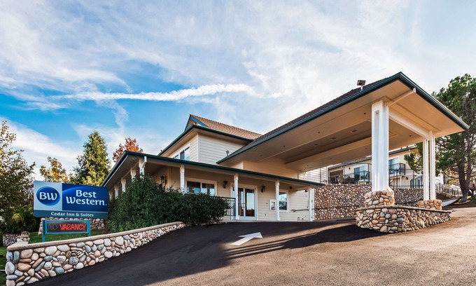 Altaville Hotel | Best Western Cedar Inn & Suites