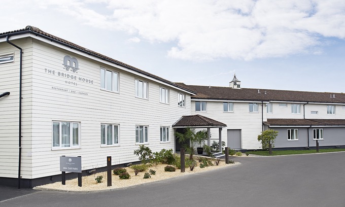 Hampreston Hotel | The Bridge House, BW Signature Collection