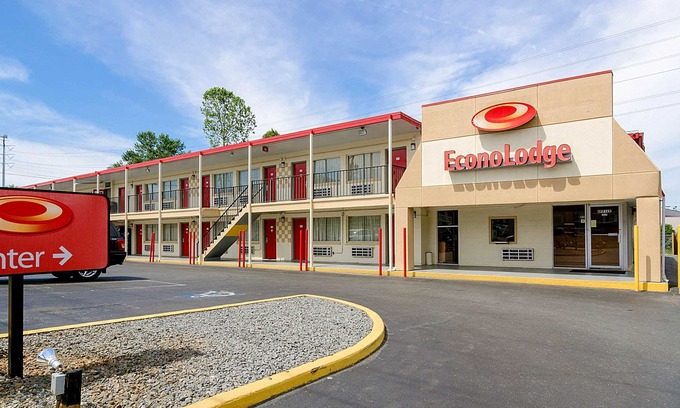 Charlottesville Hotel | Econo Lodge North Charlottesville