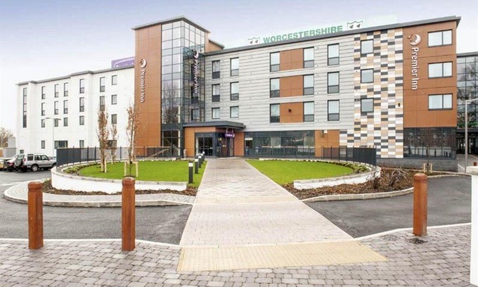 Worcester Hotel | Premier Inn Worcester City Centre