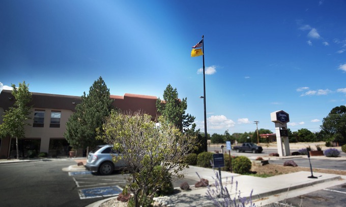 Taos Hotel | Hampton Inn Taos