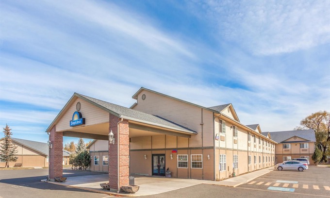 Ellensburg Hotel | Days Inn by Wyndham Ellensburg Conference Center
