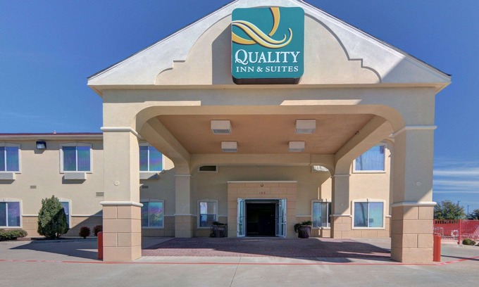 Terrell Hotel | Quality Inn and Suites Terrell