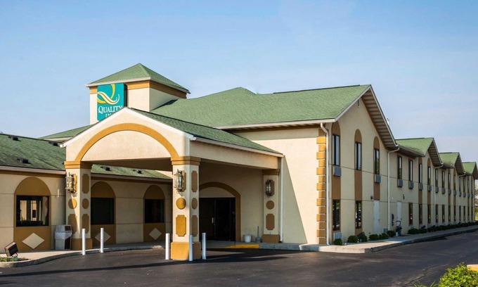 Franklin Hotel | Quality Inn Franklin I-65