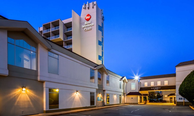 Dilworth Mountain Estates Hotel | Best Western Plus Kelowna Hotel & Suites