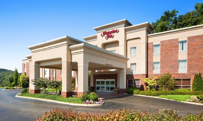 Athens Hotel | Hampton Inn Athens