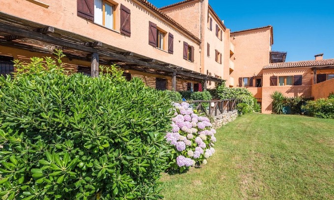 San Pantaleo Hotel | Hotel Rocce Sarde