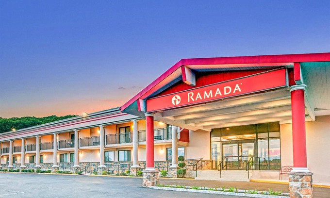 Rockaway Hotel | Ramada by Wyndham Rockaway