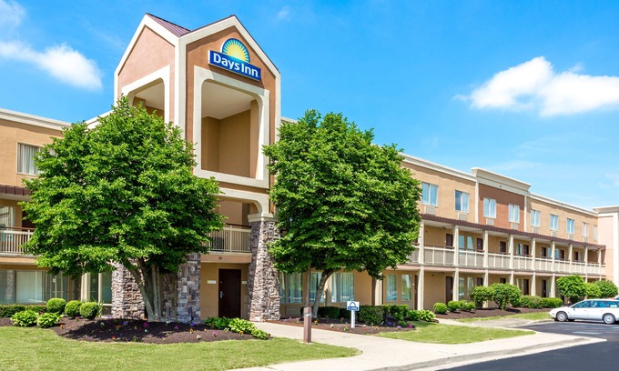 Florence Hotel | Days Inn by Wyndham Florence Cincinnati Area