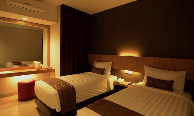 Melawai Hotel | D'Cozie Hotel by Prasanthi