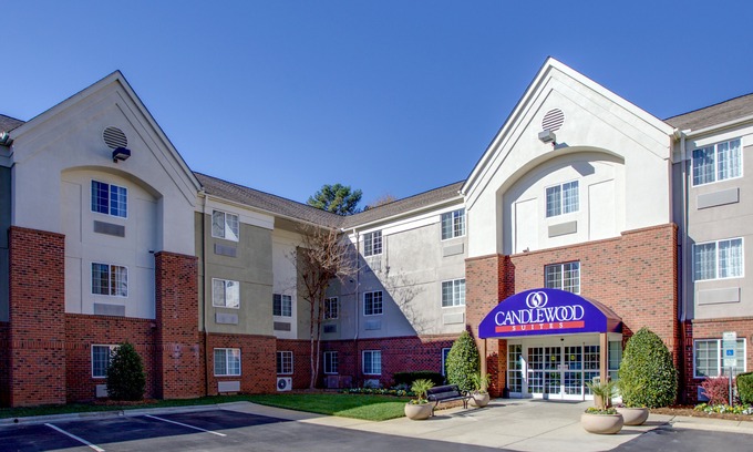 Crabtree Hotel | Candlewood Suites Raleigh Crabtree, an Ihg Hotel