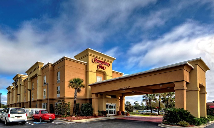 Manning Hotel | Hampton Inn Manning