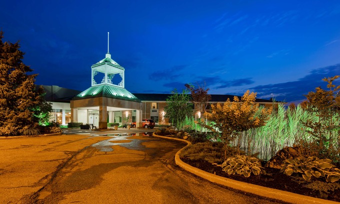 London Hotel | Best Western Plus Stoneridge Inn & Conference Centre London Ontario