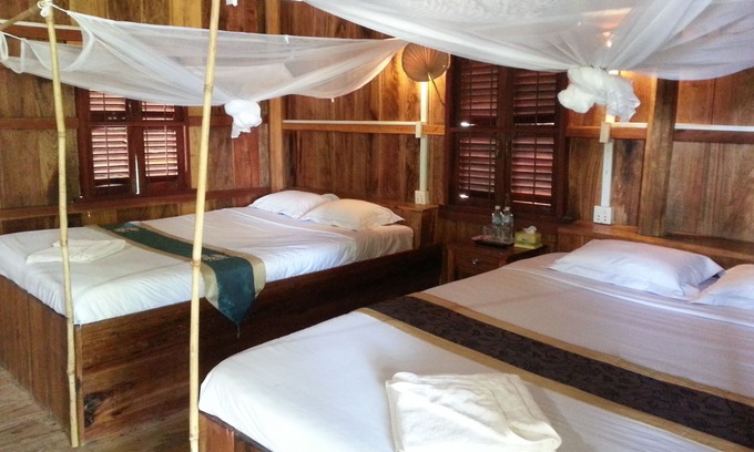 Krong Kaeb Hotel | Bird of Paradise Bungalows