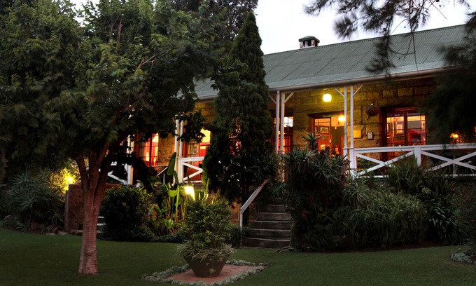 Emgwenya Hotel | Shamrock Arms Guest Lodge