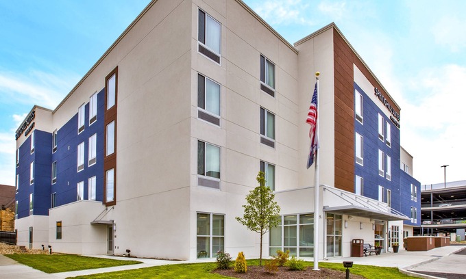 Butler Hotel | SpringHill Suites by Marriott Pittsburgh Butler/Centre City