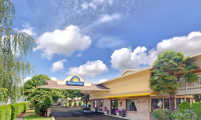Tukwila Hotel | Days Inn by Wyndham Seattle South Tukwila