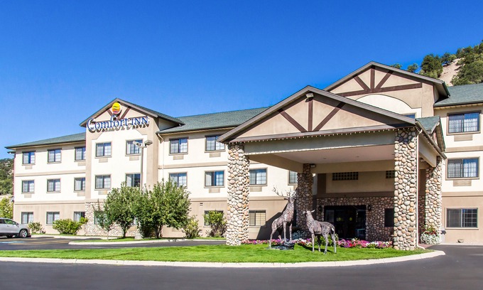 Eagle Hotel | Quality Inn & Suites Vail Valley