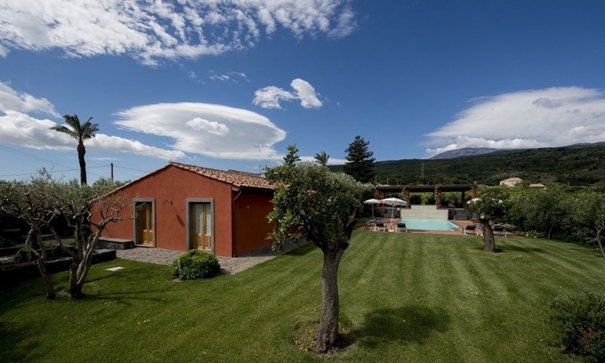 Linguaglossa Hotel | Casa Arrigo