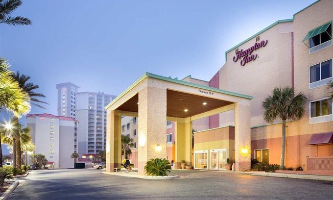 Plaza Primera Hotel | Hampton Inn Pensacola Beach