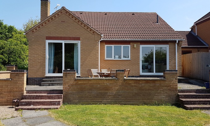 Leicester Hotel | Aaron Lodge Guest House