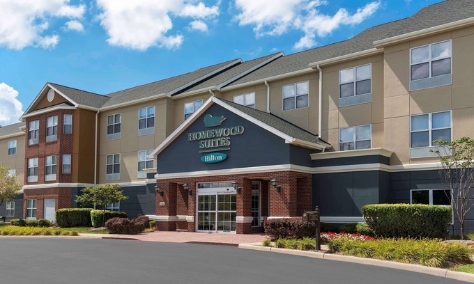 Plainfield Hotel | Homewood Suites by Hilton Indianapolis Airport / Plainfield