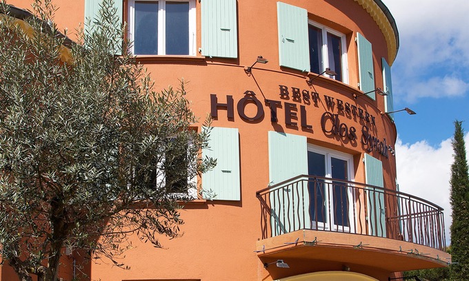 Valence Hotel | Best Western Plus Clos Syrah