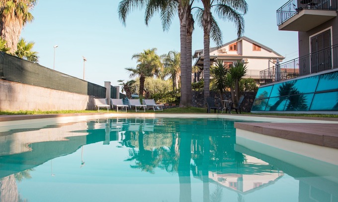 Aci Sant'Antonio Hotel | Antichi Ricordi