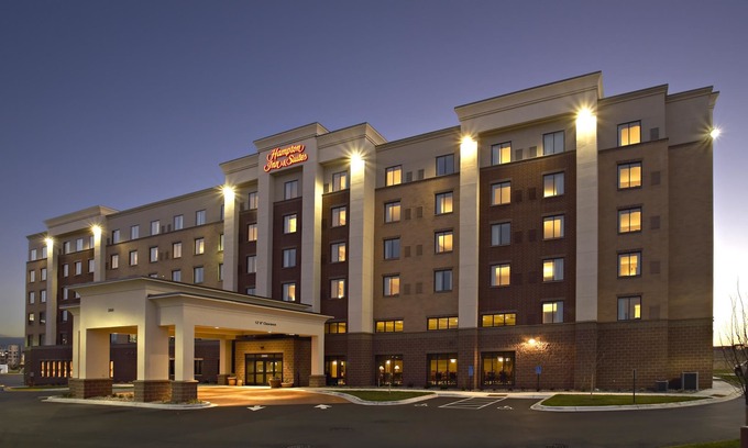 South Loop Hotel | Hampton Inn & Suites Minneapolis St. Paul Airport - Mall of America