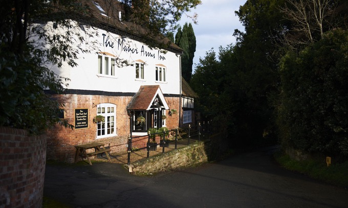 Abberley Hotel | The Manor Arms Inn