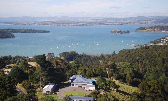Parua Bay Hotel | Kauri Villas