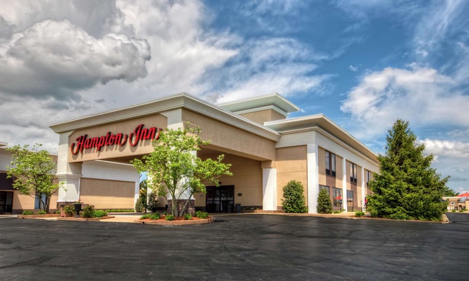 Winchester Hotel | Hampton Inn Winchester
