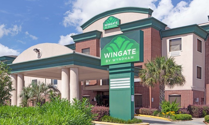 Aldine Hotel | Wingate by Wyndham Houston Bush InterContinental Airport IAH