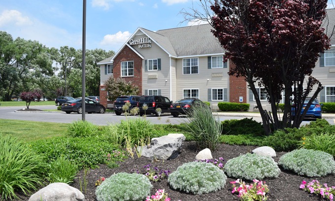 East Syracuse Hotel | Cresthill Suites Syracuse