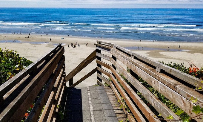 Newport Hotel | Nye Beach Condos & Cottages
