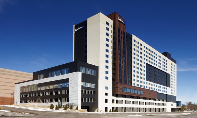 South Loop Hotel | Radisson Blu Mall of America