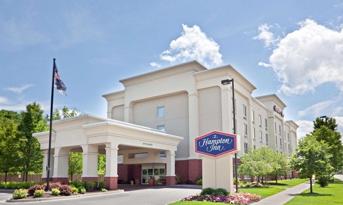 Ithaca Hotel | Hampton Inn Ithaca