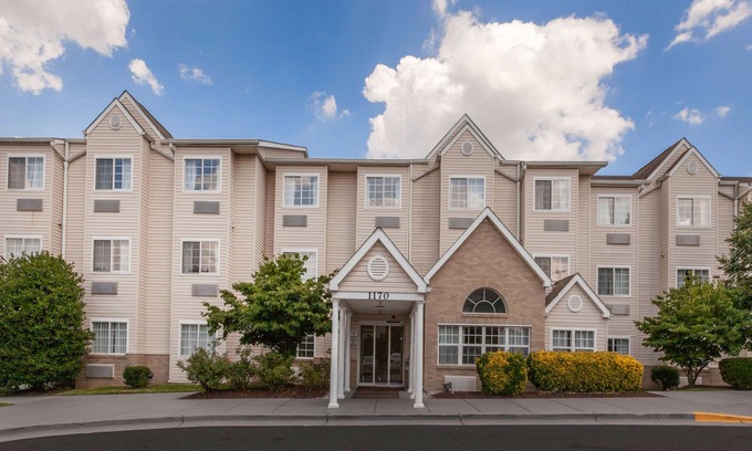 Linthicum Heights Hotel | Microtel Inn Suite by Wyndham BWI Airport