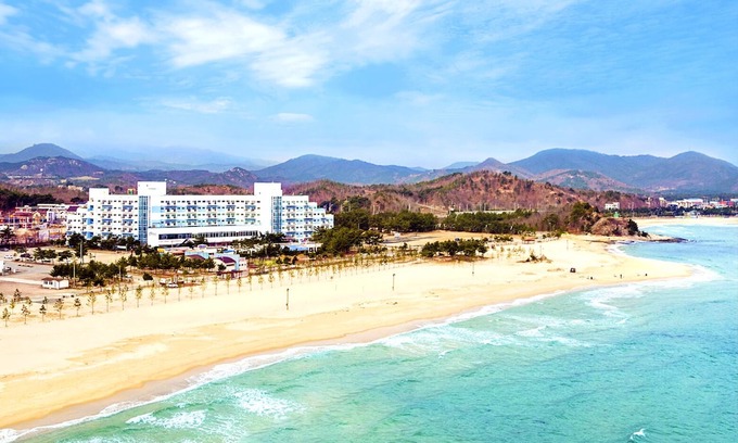 Goseong-gun Hotel | Ocean 2 You Resort Seorak Beach Hotel & Condo