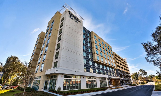 Savannah Hotel | Fairfield Inn & Suites by Marriott Savannah Midtown