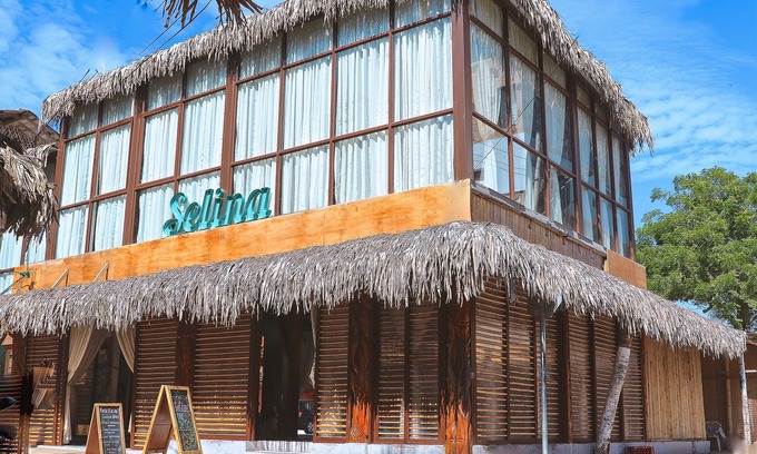 Puerto Napo Hotel | Selina Shared Amazon Tena