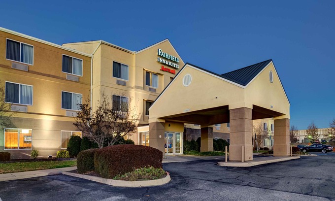 Woodbridge Hotel | Fairfield Inn and Suites by Marriott Potomac Mills Woodbridge