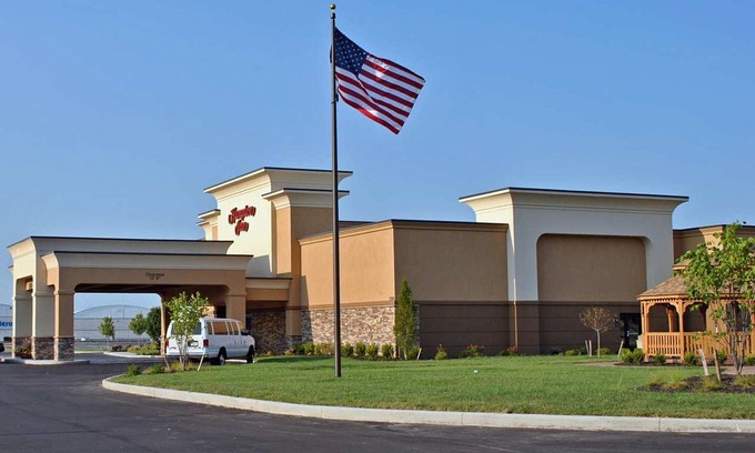 Evansville Hotel | Hampton Inn Evansville Airport