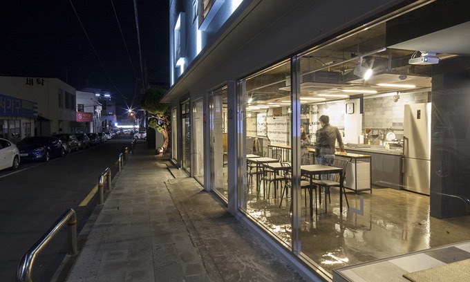 Seogwipo City Hotel | Mido Hostel