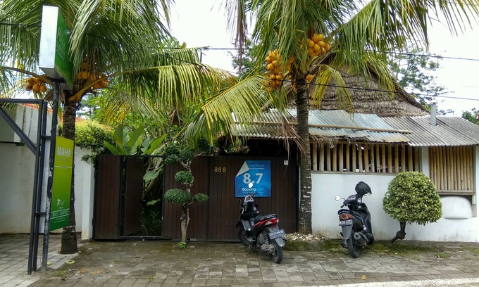 Jimbaran Hotel | Maha Residence Guest House
