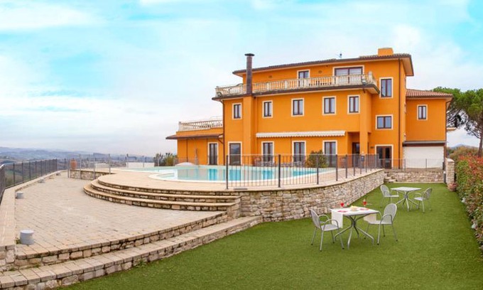 Montone Hotel | Fortebraccio
