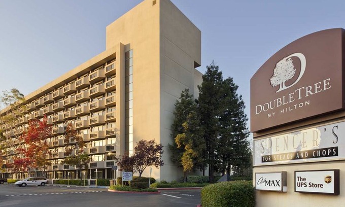 San Jose Hotel | DoubleTree by Hilton San Jose