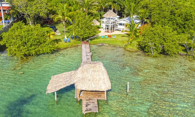 Buenavista Cabin | Hermosa Cabaña Caribeña en la Laguna de Bacalar