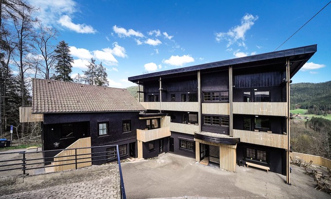 Huzenbach House | Workation House for up to 38 persons