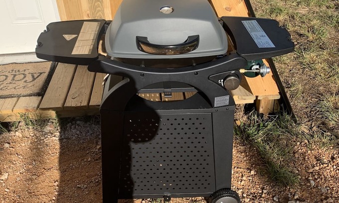 Decaturville Cabin | Unique secluded off grid getaway